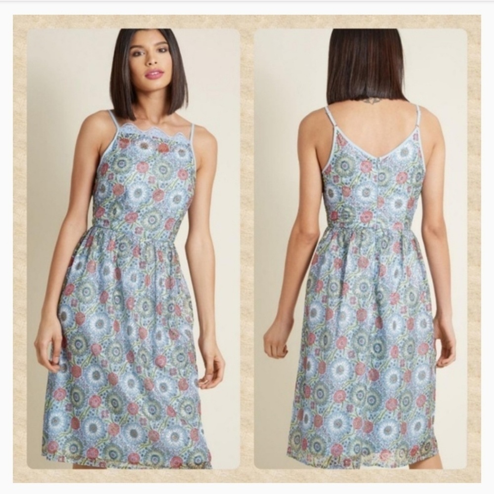 Modcloth Vintage Floral Patterned Midi Dress